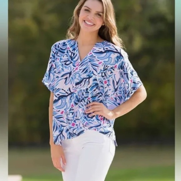 SIMPLY Southern Drape Leopard Print Blouse. Size Large. P - Picture 3 of 7